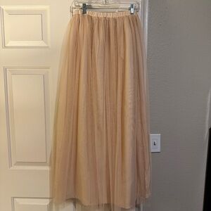 Comme Toi Size Medium Tulle Midi Skirt